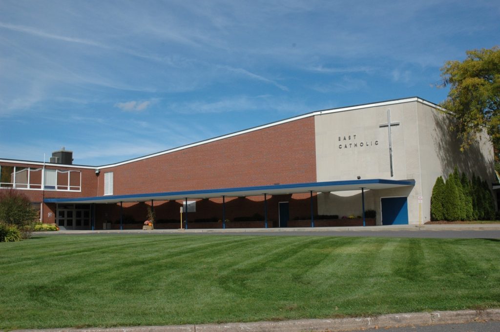 Trường Trung học East Catholic